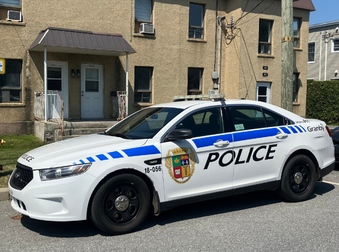 NEWS Perquisitions à Granby (Police de Granby)