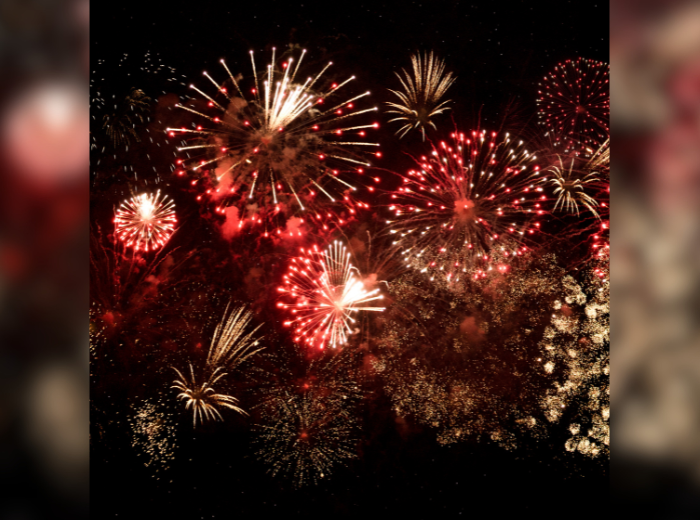 NEWS, feux artifices (Canva)