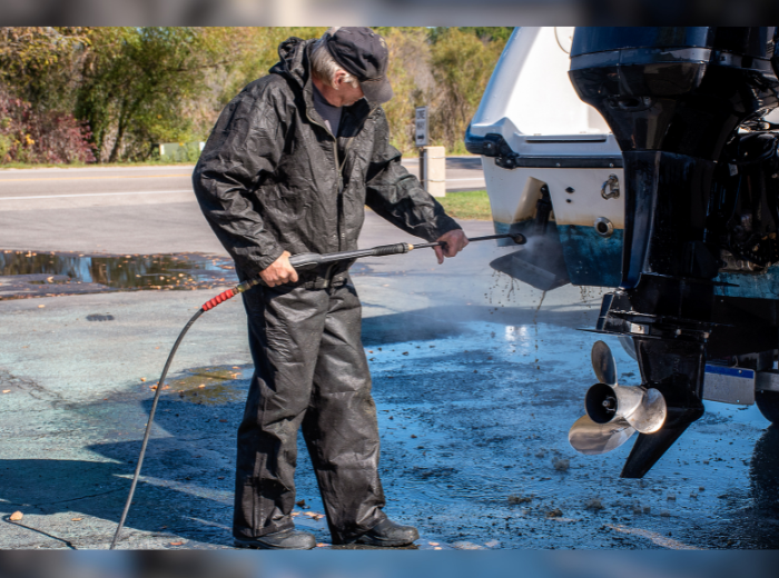 NEWS, lavage embarcation bateau (Canva)