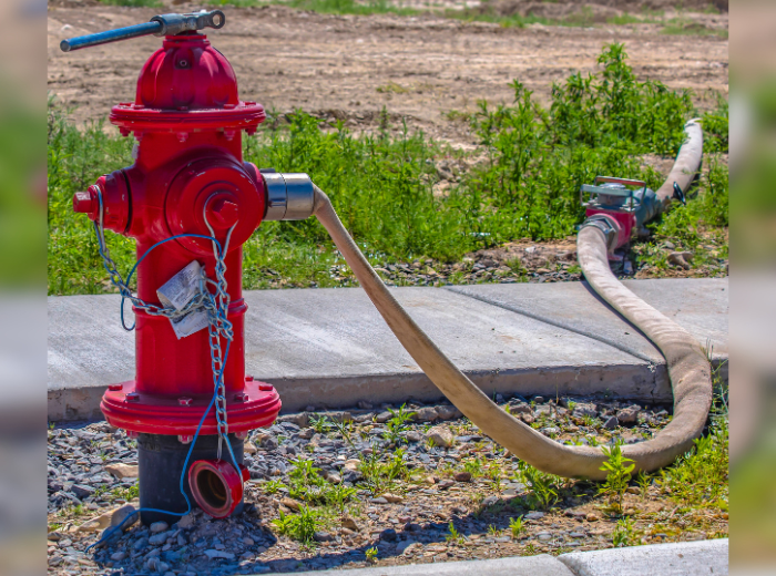 NEWS Borne incendie (Canva)